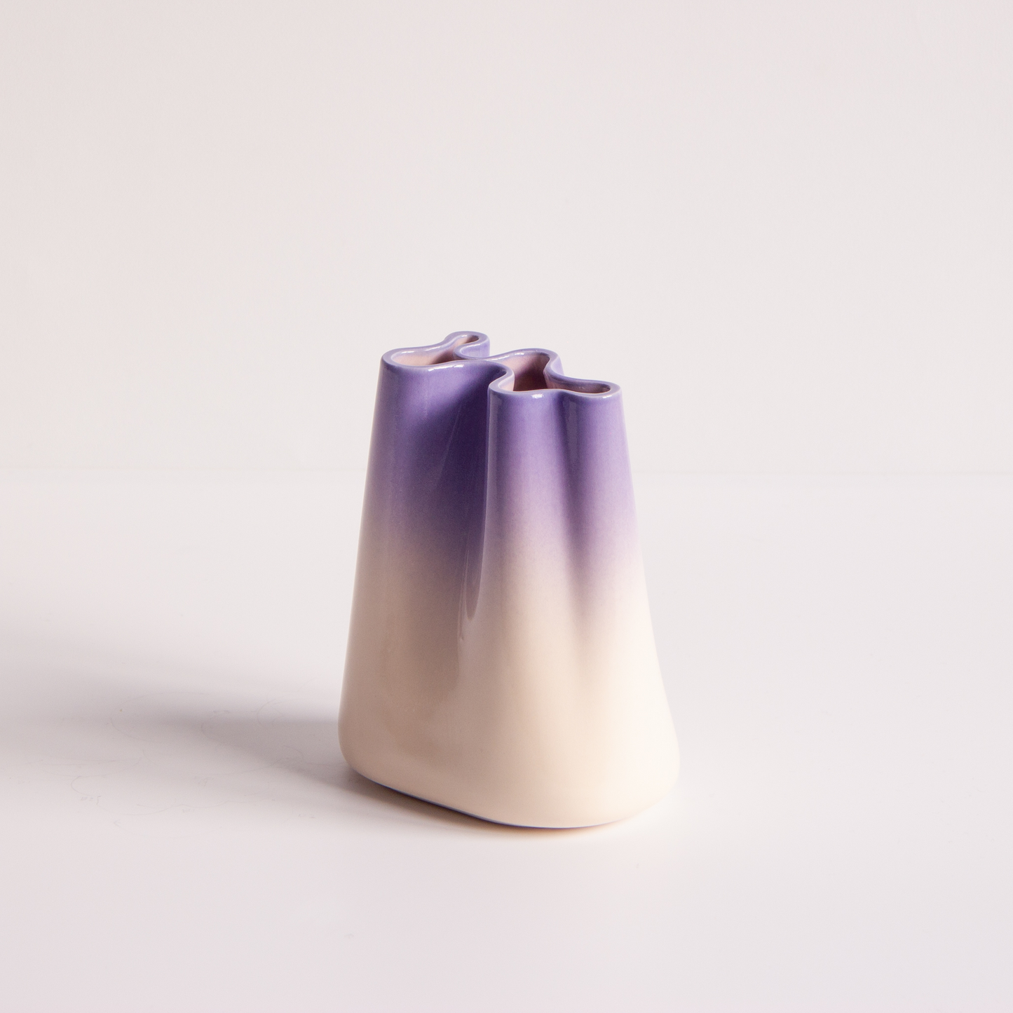 [JUMONY] High Gloss Porcelain Vase - Small in English Laverder
