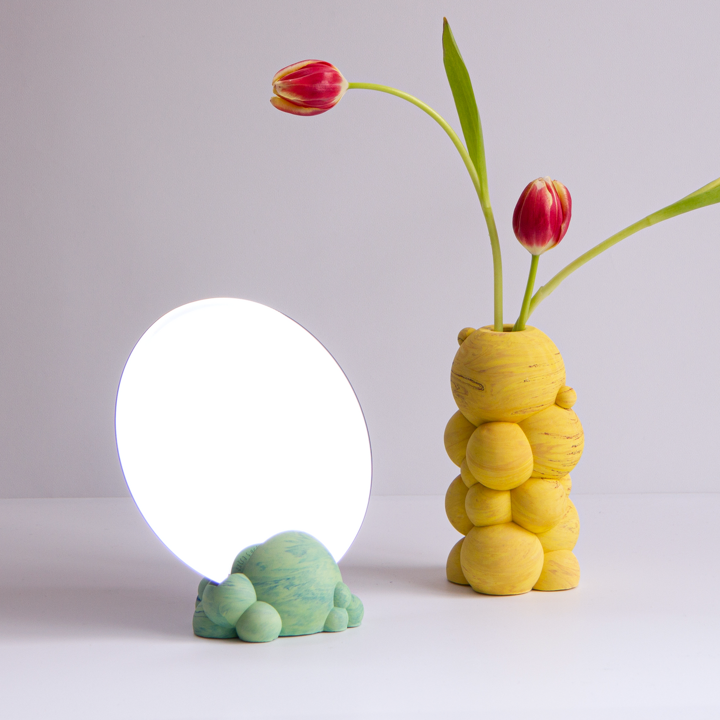 [MOLECULES] Bubble Bud Vase